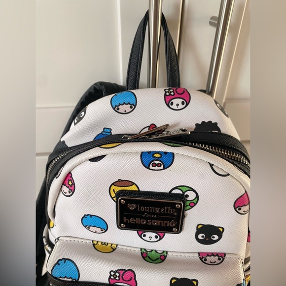 Loungefly Loves Hello Sanrio Mini Backpack 2017 Release - Picture 6 of 8